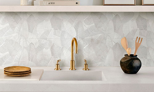 Fabula Wall